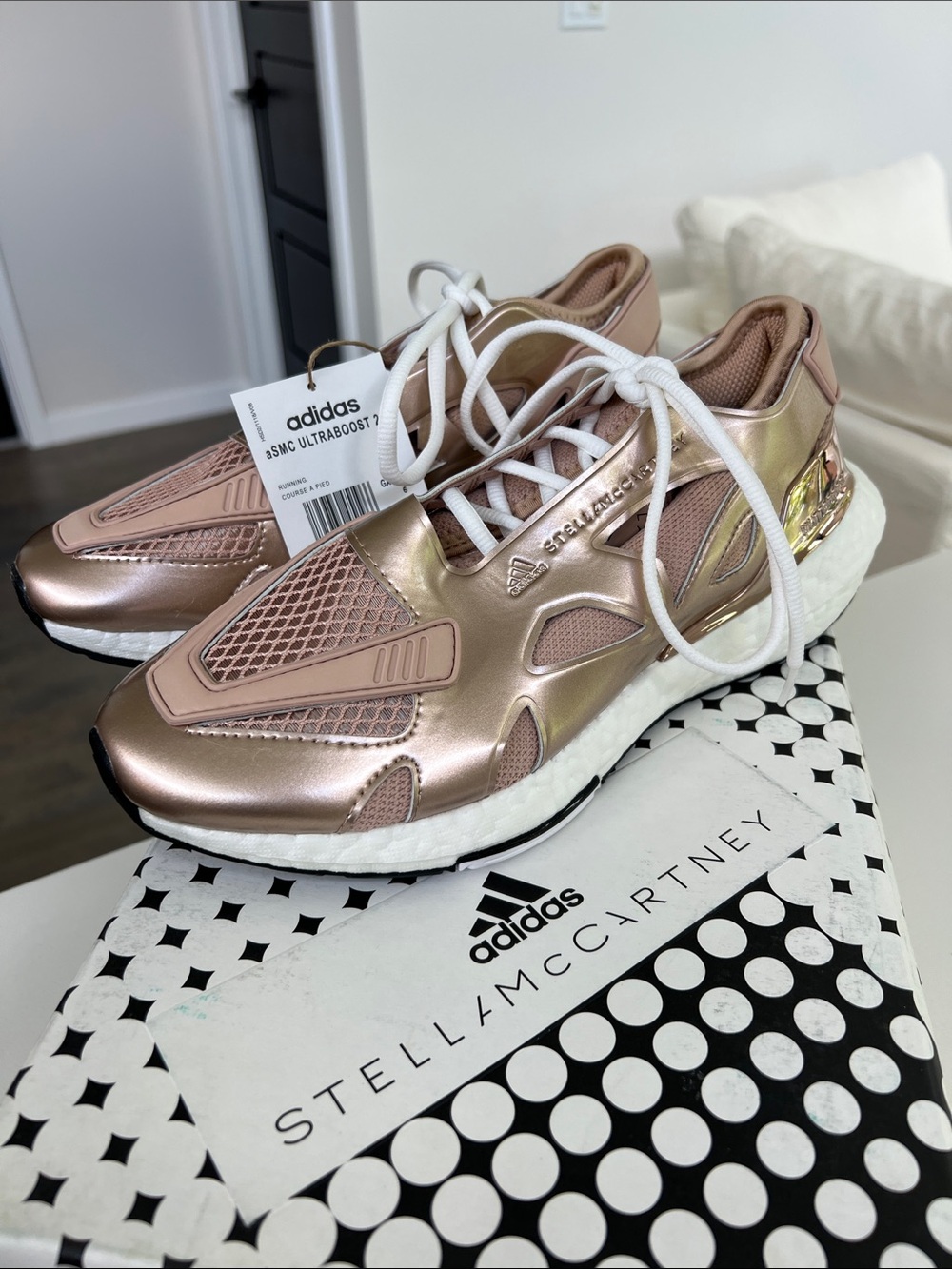 NEW Stella McCartney adidas ultraboost 22 metallic rose gold lace up sneaker 7.5